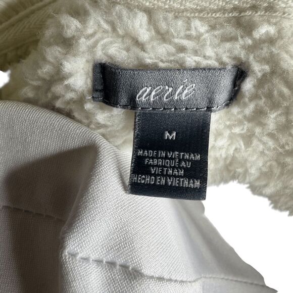 Aerie snow white faux sherpa sweater medium - Picture 11 of 11